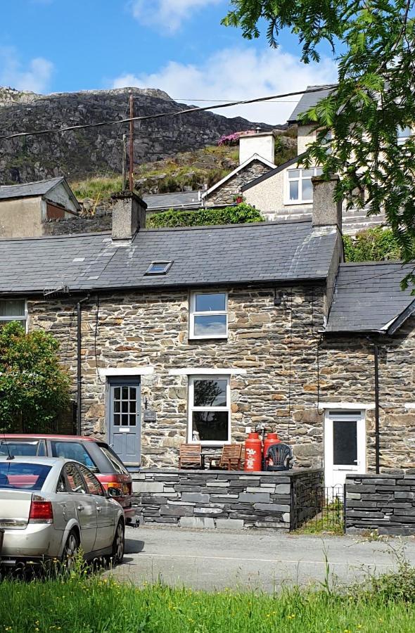 Moelwyn Cottage Blaenau Ffestiniog Exteriör bild
